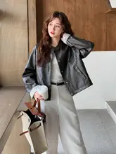 レトロな高級感のレザージャケット【女性用・バイカー風・秋用】