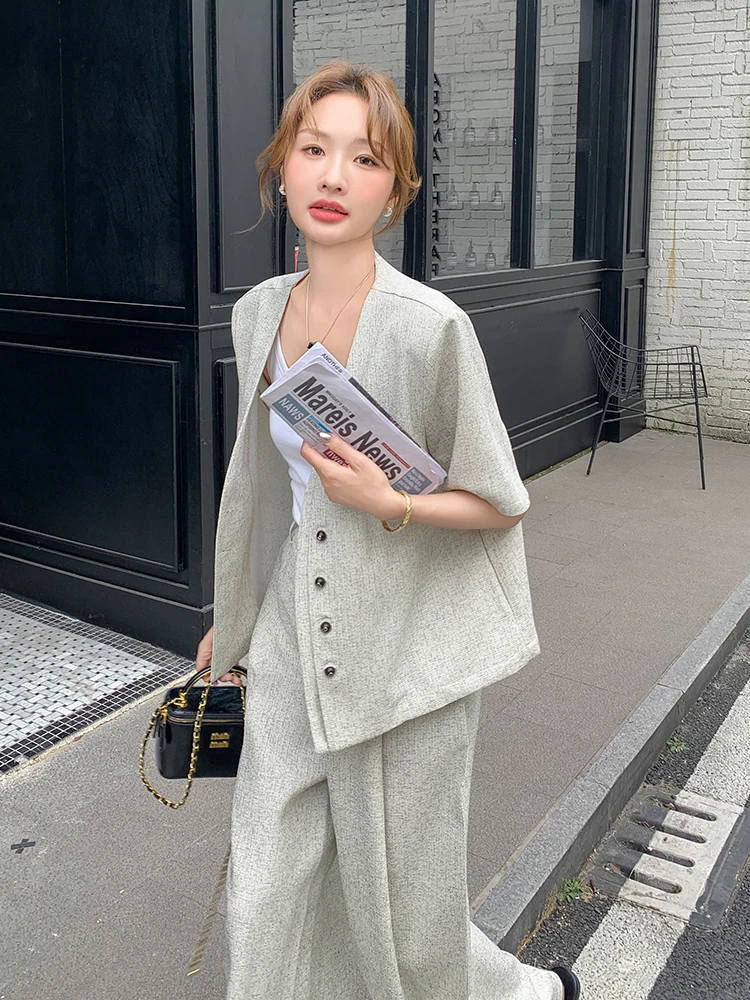 comme des garcons セットアップはどう選ぶ？ミディアムグレーのカジュアルスタイルが夏を救う理由