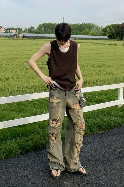 ヴィンテージ風ウォッシュ加工ダメージデニムパンツ【カジュアルストレート・ワイドレッグ】