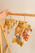 可愛い猫デザインの多機能洗濯ハンガー【フック付き・10クリップ】（セットアップ対応）