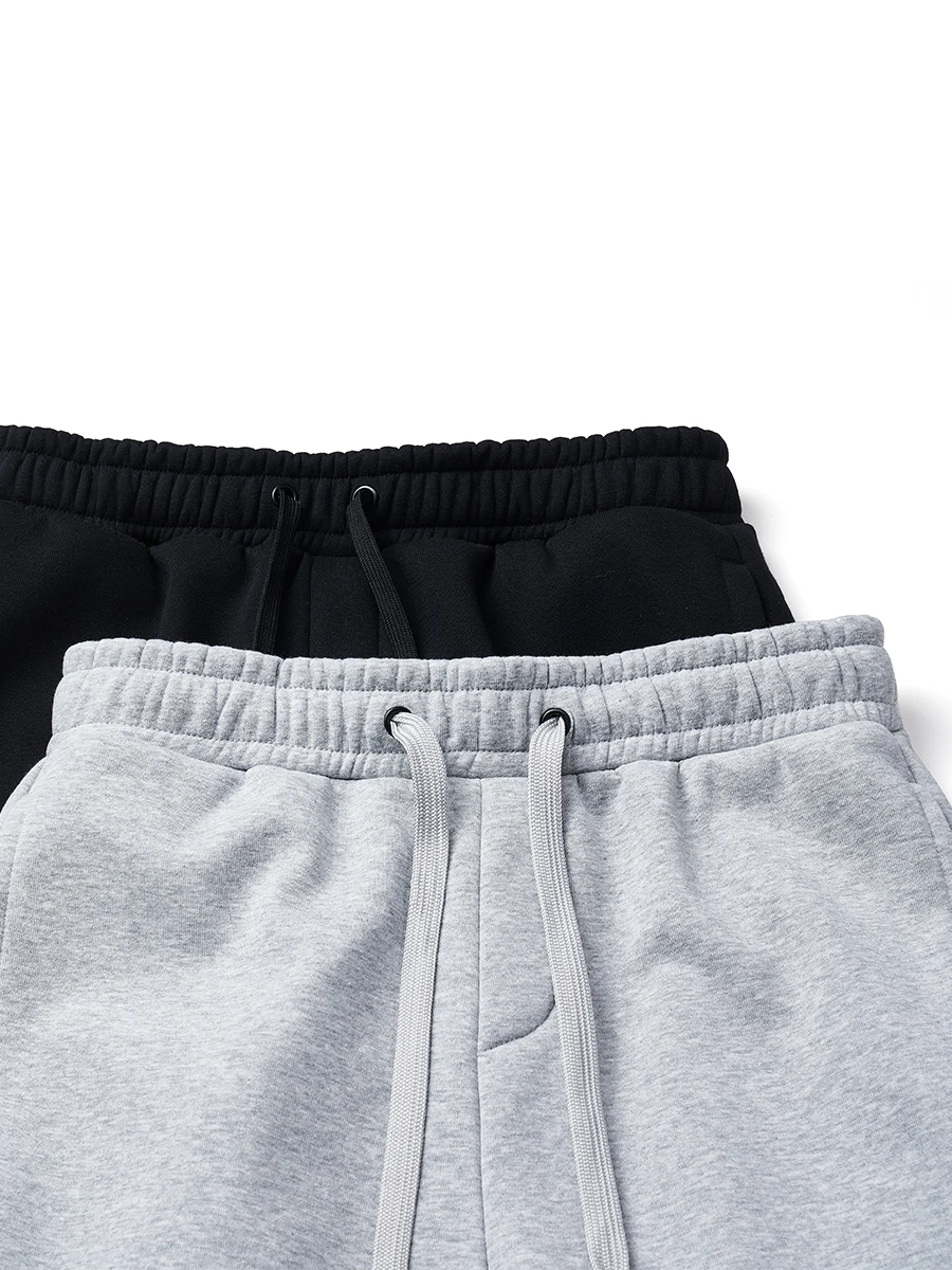 白スキニー メンズはどう選ぶ？厚手加毛のトレーニングパンツが冬の日常を救う理由
