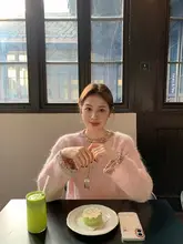 薄手のニットセーター【ピンク・長袖・女性用・エレガントデザイン】（セットアップ対応）