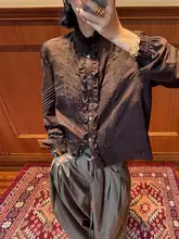 木耳縁デザインの透かし柄女性用ブラウス【春夏用・ファッションアイテム】