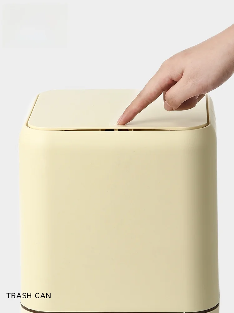 フタ付き家庭用ゴミ箱：クリームカラーの押し式角型で実用性と美しさを両立