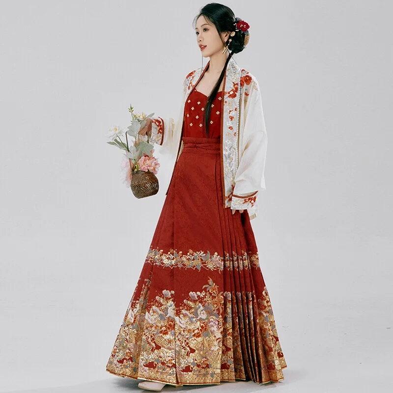 華やかなデザインの馬面スカート【明朝風・紅色・半身スカート】（セットアップ対応）