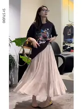 夏のカジュアルファッション！ゆったりしたマンガプリントTシャツとおしゃれなフレアスカート（セットアップ対応）