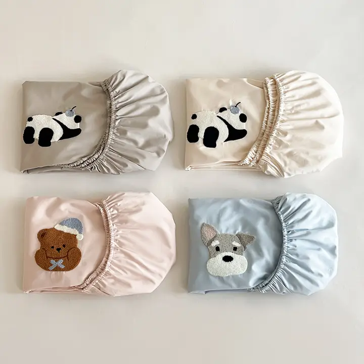 立体刺繍入りの加高マットレス保護カバー【純綿・ベッドシーツ・枕カバー付き】（セットアップ対応）