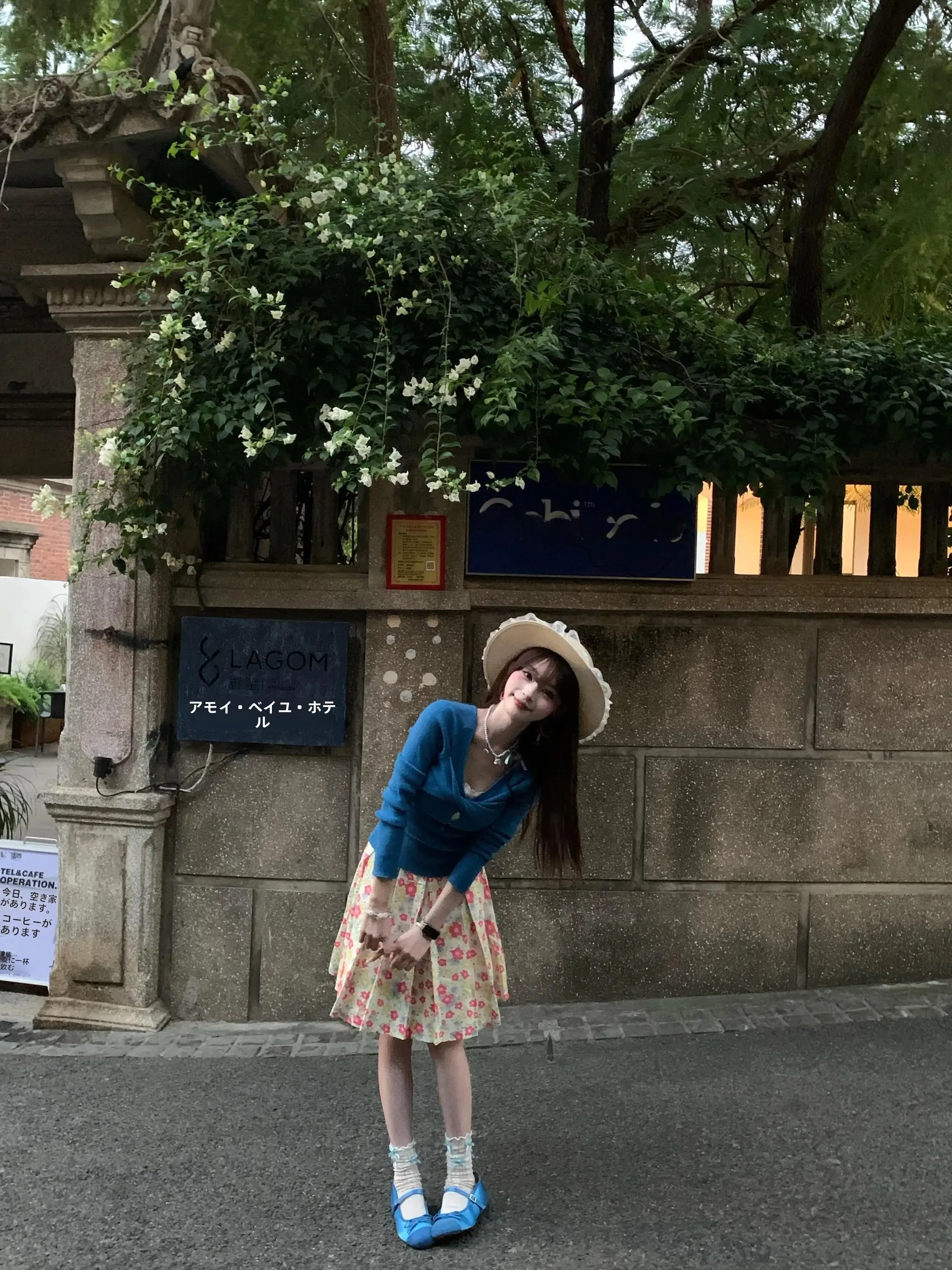 花柄プリーツスカート コーデ おすすめ5選：どんなトップスと合わせる？体型に合わせた選び方やフォーマルに着る方法まで徹底解説