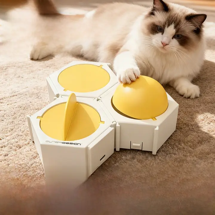 知育ペット用食べ物隠しおもちゃ【犬猫用・投餌器・洗面器付き】