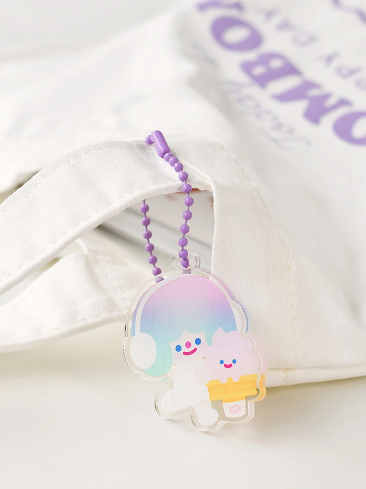 可愛いリコデザインのアクリルチャーム：ポップキャラクターとしての実用性と使い方