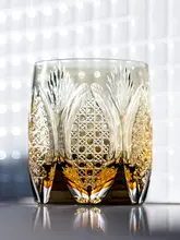 江戸切子 白雲母水晶酒杯【手工彫刻・ウイスキー用・ギフトボックス付き】