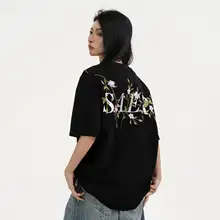 花柄刺繍入りコットン半袖Tシャツ【ユニセックス・ルーズフィット・カジュアル】