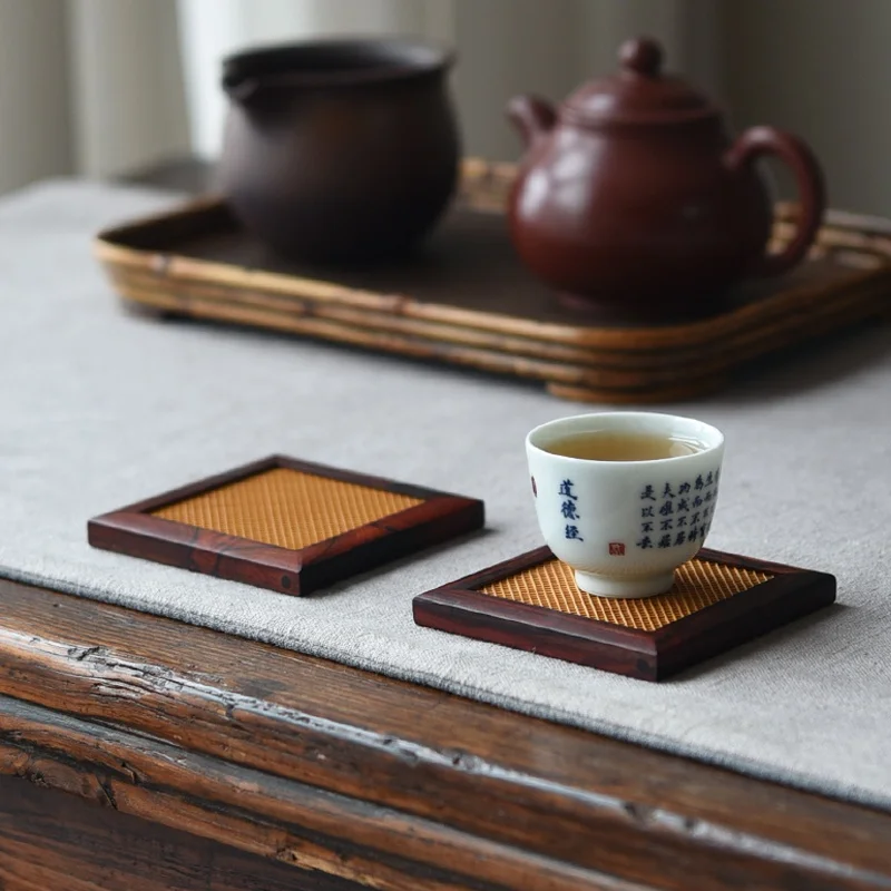 紅酸枝木の縁付き竹編みコースター：茶室・文玩用の熱絶縁設計と耐久性の実証