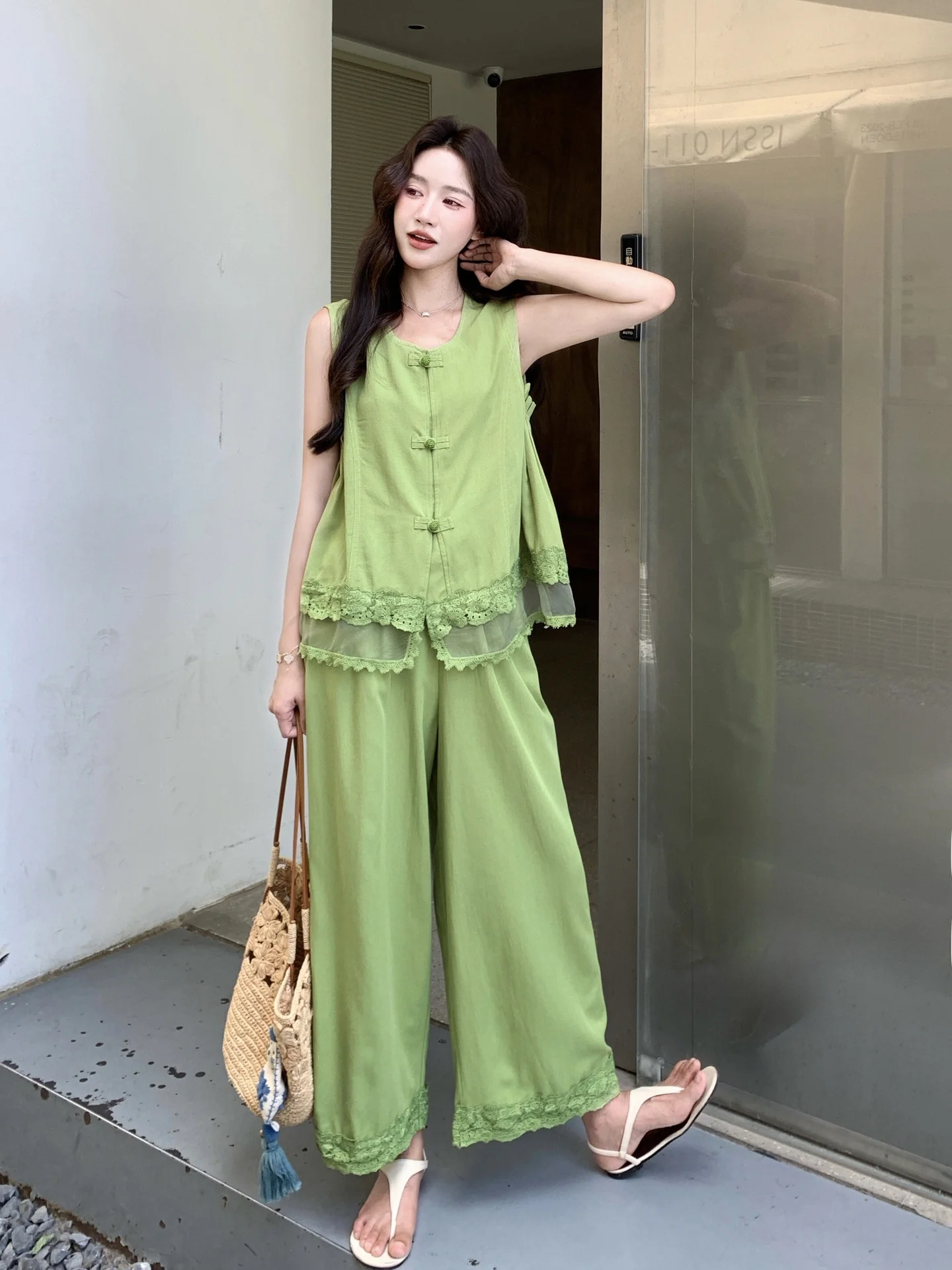 夏服 古着 おすすめ5選：新中式スタイルが夏の季節感を創り出す 理由とは？