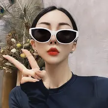 おしゃれなオーバル型サングラス【ユニセックス・ヴィンテージスタイル・ストリートファッション】