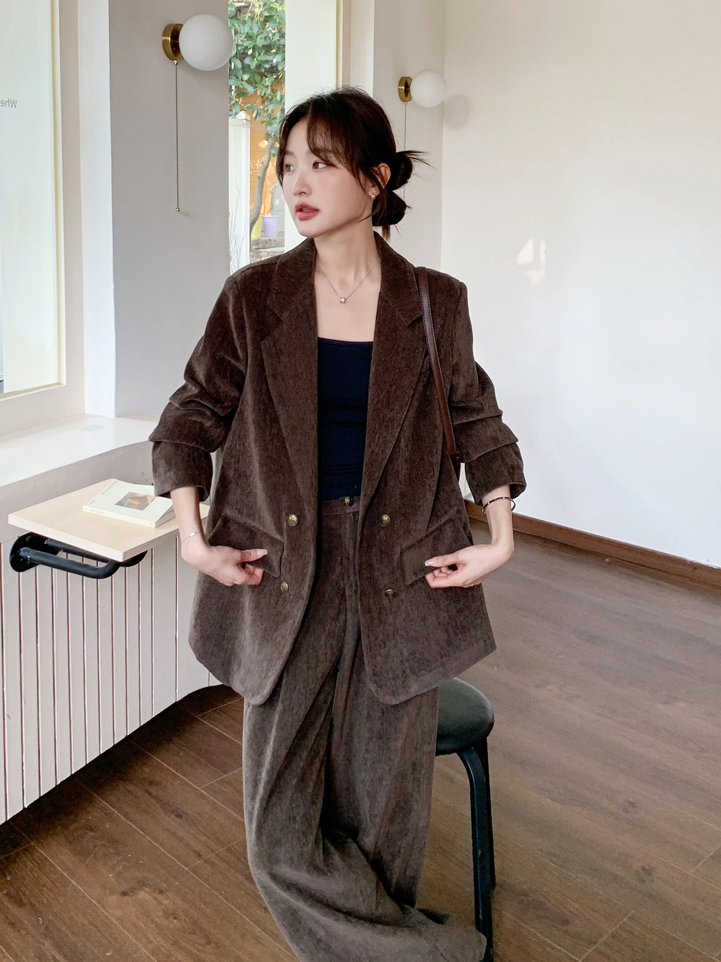 コーデュロイハーフパンツはどんな感じ？実際の着用感と選び方を徹底解説
