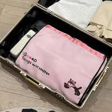 かわいい旅行用収納バッグ【学生向け・大容量・仕切り付き・ハンギングタイプ・折りたたみ】