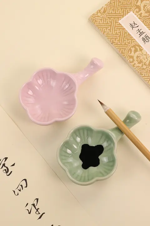 梅の花デザインの陶器製墨盤【文房四宝用・筆置き・墨洗】