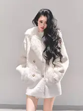 美しいデザインのファー付き冬用コート【暖かい・女性用】