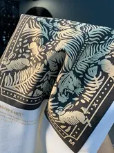 デザイン性のあるプリント入り メンズスウェットシャツ【カジュアル・クルーネック・春秋用】（セットアップ対応）