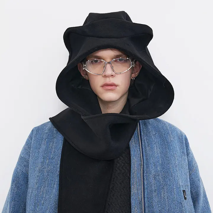 くま耳フード付きウールスカーフ【暖かい・輸入ウール・立体裁断・男女兼用】