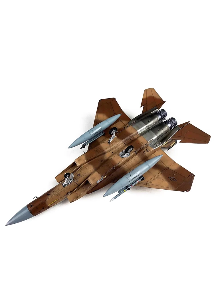 アビエーターとは何か：F15C戦闘機スケールモデルの構造と実用性を解説