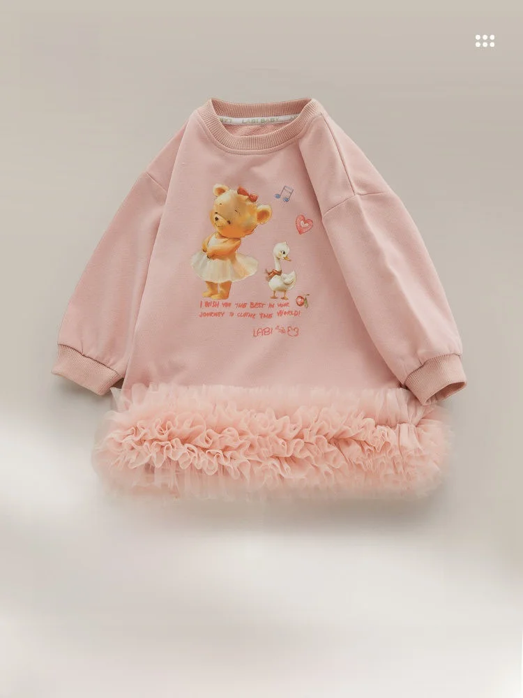 女の子用ラウンドネックワンピース：シンプルでゆったりとした秋の日常着としての実用性