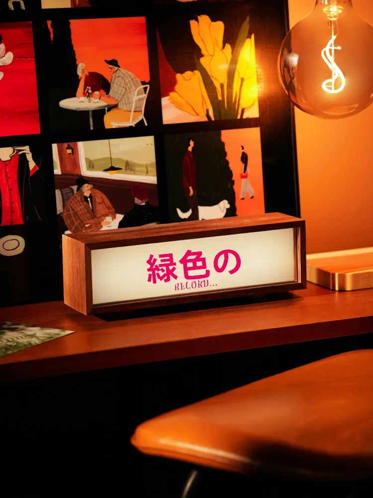 LEDとバブルライトの違いは？シンプルな電気照明デコレーションオブジェで解決できる本当の答えとは？
