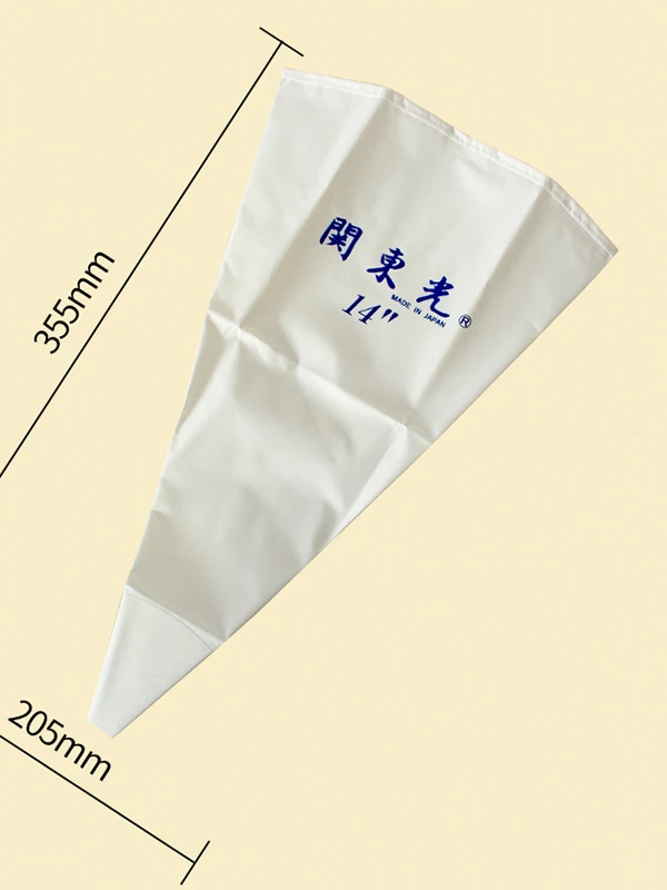 三能デコレーション用絞り袋：14cmから20cmまで多用途で使えるサイズセットの実用性