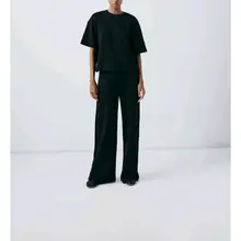 春季新作 極簡デザインのリバーシブル半袖Tシャツとストレートパンツ（セットアップ対応）