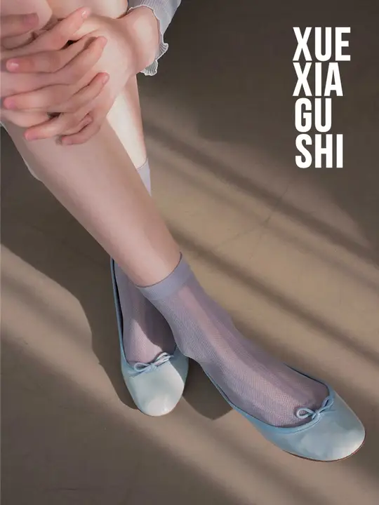 ストライプメッシュ二趾女性靴下【通気性・重工デザイン・極上の柔らかさ・中筒】
