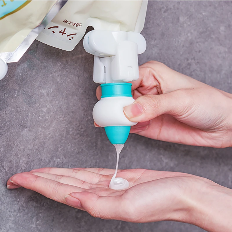 液体洗剤トップを選ぶべきタイミングは？実は毎日の暮らしに「吊り下げ式」が救う