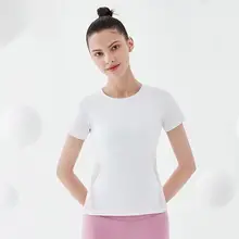 ヨガ用 半袖レディーストップス【メッシュパネルデザイン・春夏向け・軽やか】