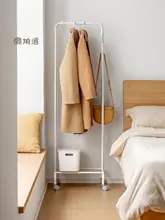 Lazy Corner 狭小スペースに最適！移動可能なミニハンガーラック【衣類収納・寝室・ダンスパーティー向け】