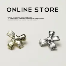リボンデザインのストライプ金属ボタン付きレディースコート【ダブルフェイス・スーツ風】