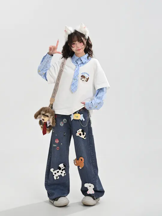 犬刺繍デザインのゆったりとしたスウェットトップス【ファッション感・カジュアルスタイル・二重素材】（セットアップ対応）