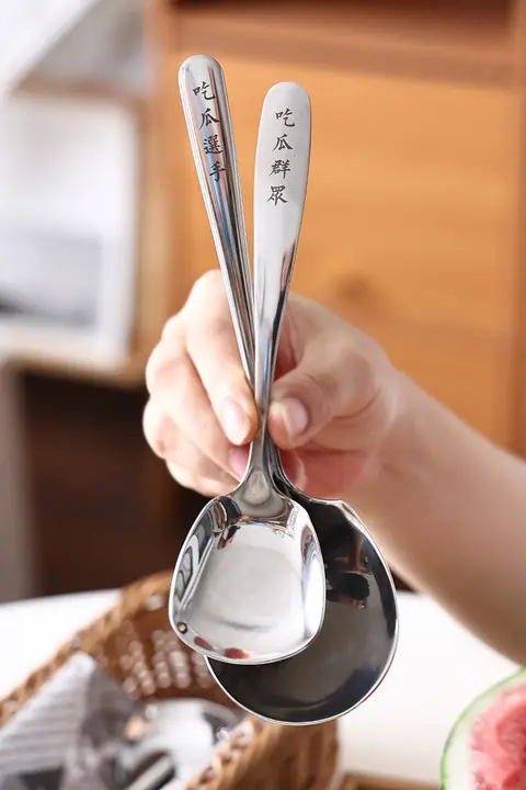 304ステンレス 大きなスプーン家庭用食事スプーン