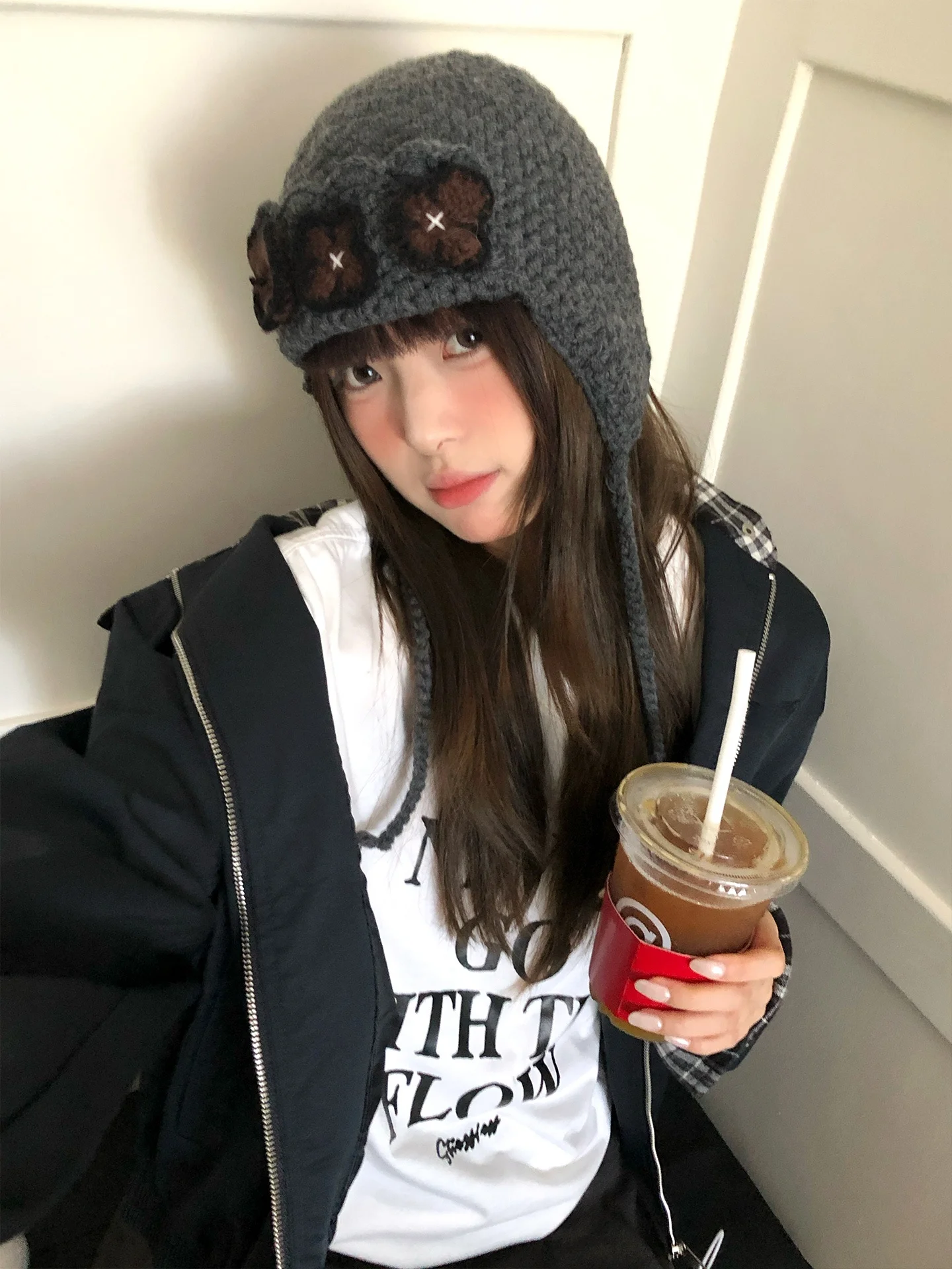 ヒステリック グラマー   ニット 帽 は本当に春に着用できる？それとも秋冬の定番アイテムなのか？