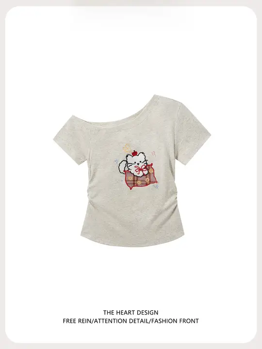 かわいい刺繍入り短袖Tシャツ【女性用・スリムフィット・斜め肩デザイン】