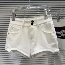 美しいラインのアシンメトリックショートパンツ【レトロアメリカンスタイル・シンプルデザイン・女性用】