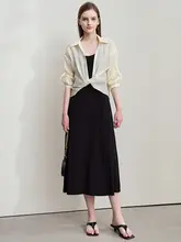 エレガントなドレスとシャツのコーディネート【女性用・キャミソールスカート・華やかな印象】（セットアップ対応）