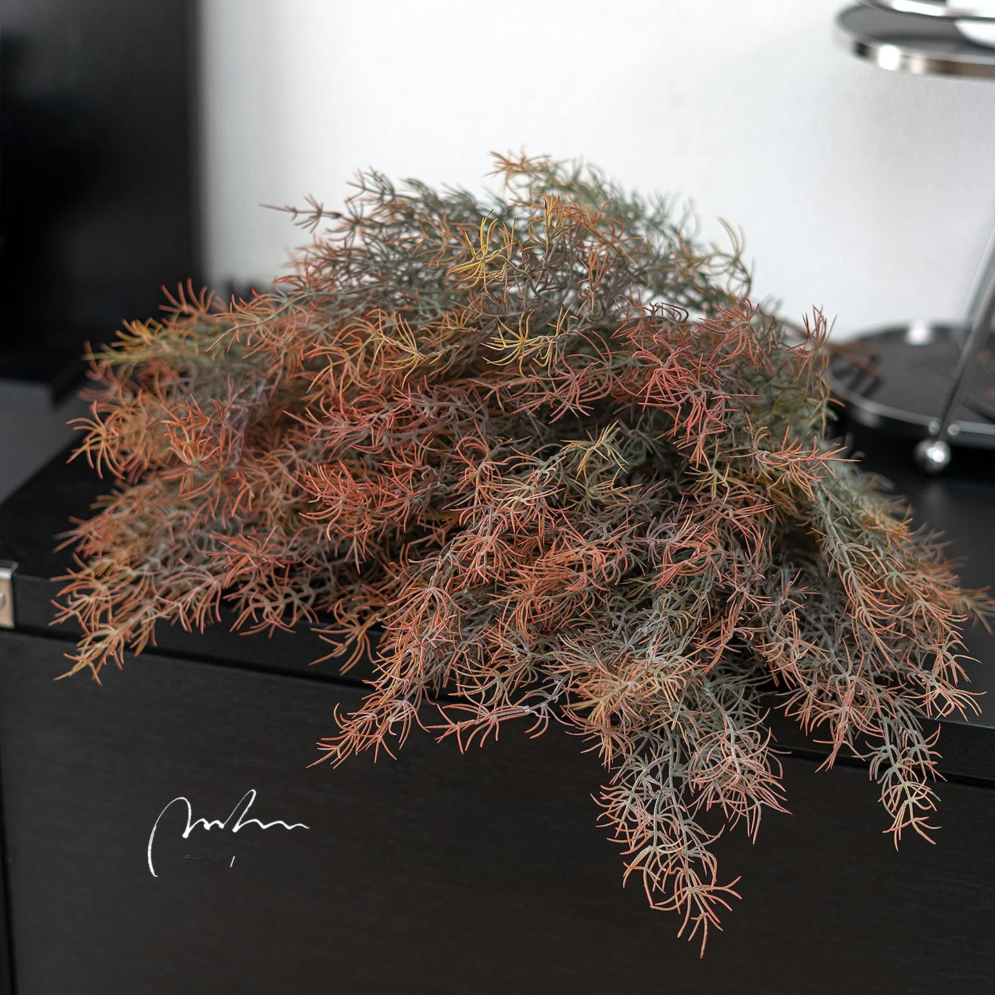 高級感あるリアルな観葉植物 金魚草：北欧風インテリアに最適なライトラグジュアリー装飾