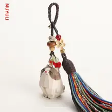 手作り木彫り猫のキーホルダー【桃の木製・梅花デザイン・車やバッグのアクセサリー】