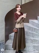 気品漂うグラデーショントップスとPUレザーハーフスカート【高級感・秋用】（セットアップ対応）