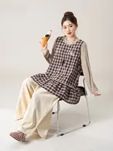 レトロなデザインのフリル付きピンクチェックノースリーブワンピース【春季用】