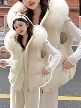 学院風の白いベスト【毛の衿・厚手・保温性・女性用・極上の柔らかさ】