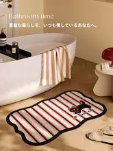 カラフルデザインの吸水防滑バスマット【速乾・スリムデザイン】