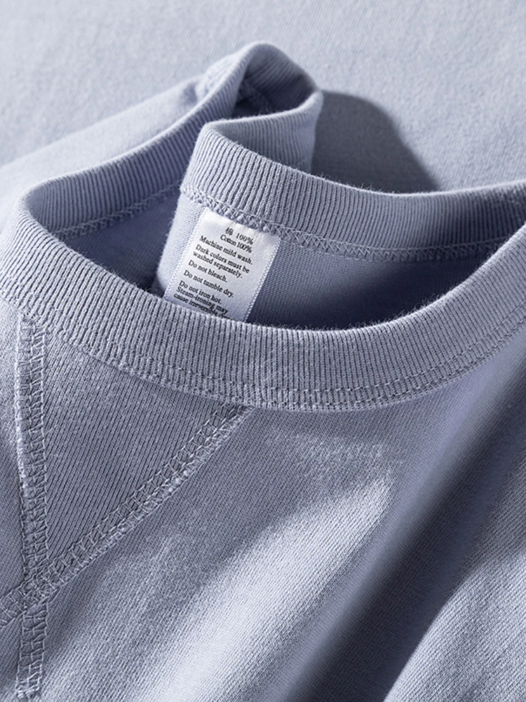 ズボンの内側に着るTシャツは、どんな生地がおすすめ？