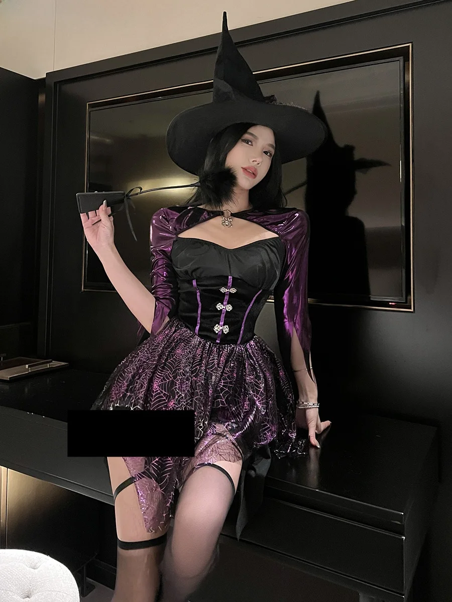2026ハロウィンの服装選びで迷うなら、この「セクシーな魔女ドレス」が救う理由は？