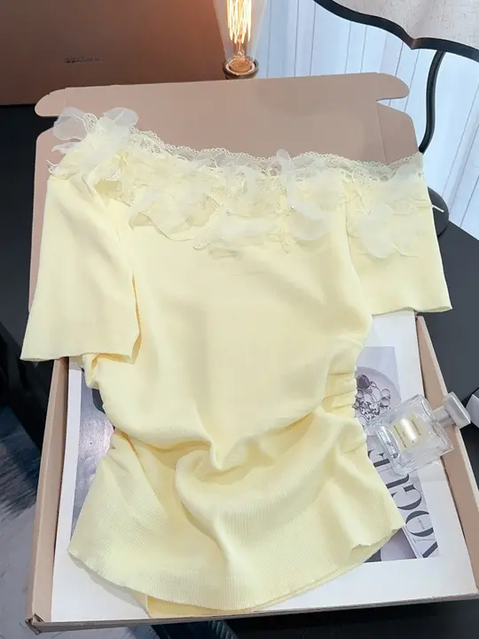 レース切替ワンショルダーアイスシルクニットトップス【夏用・ウエストシェイプ・ショート丈】（セットアップ対応）